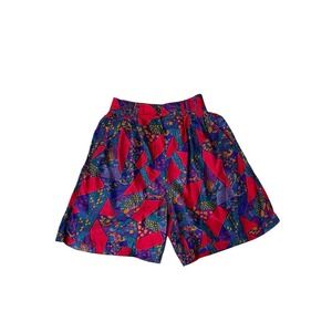 Lightweight vintage 100% silk shorts in a bold geometric patchwork Size Small‎